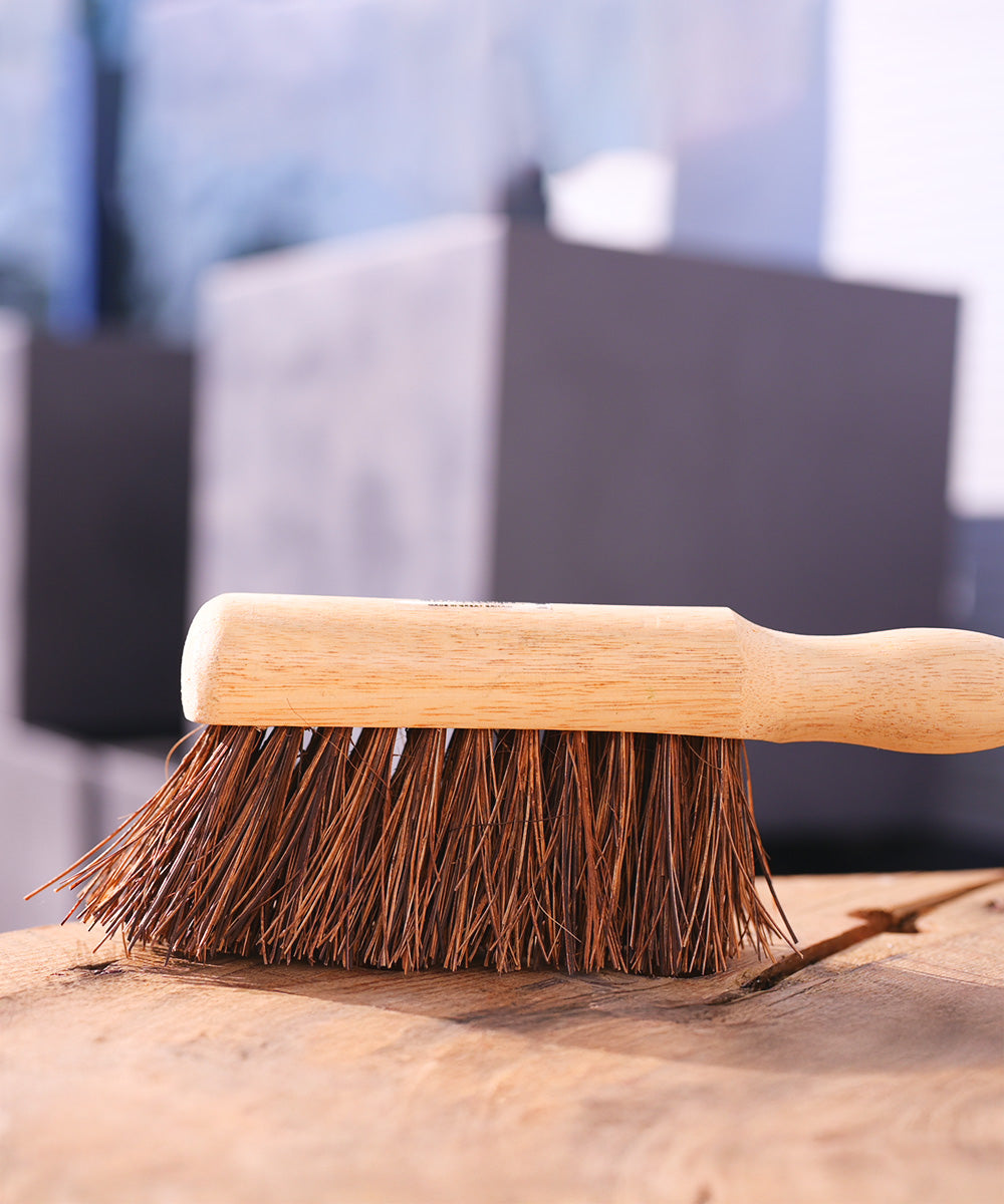 Traditional Quality Wooden Hand Brush - Medium Stiff